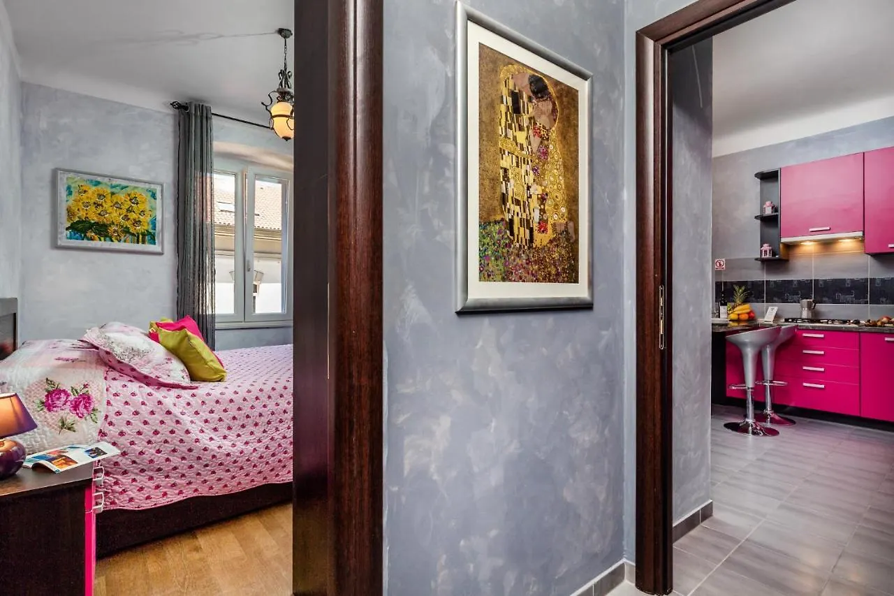 Apartmani Paulina Rijeka 0*,