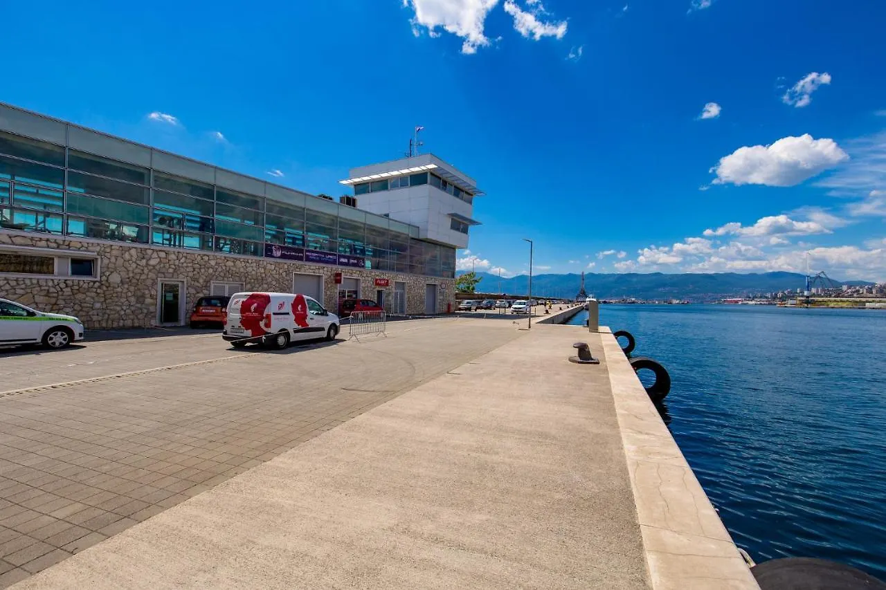 Apartmani Paulina Rijeka 0*,  Croaţia